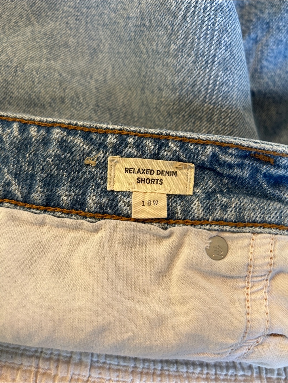 Madewell Light Blue High-Rise Cutoff Denim Shorts - Picture 4 of 6